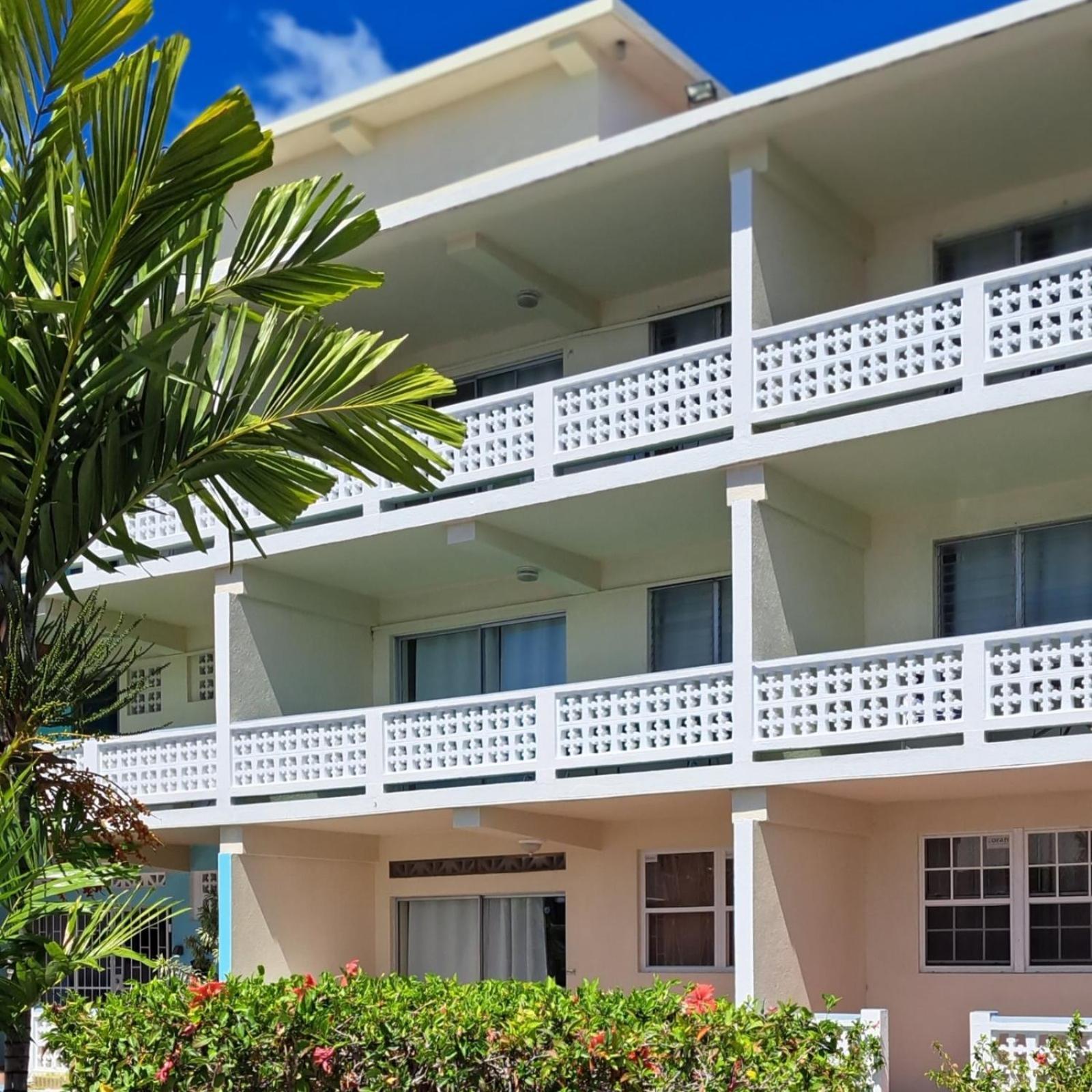 Melrose Beach Apartments Inc Bridgetown Eksteriør bilde